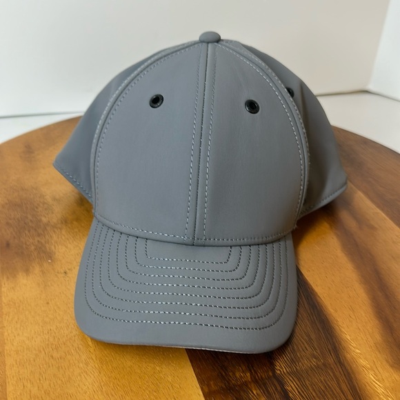 Melin A-Game Infinite Thermal Snapback Performance Hat, gently worn, clean. - Picture 1 of 12